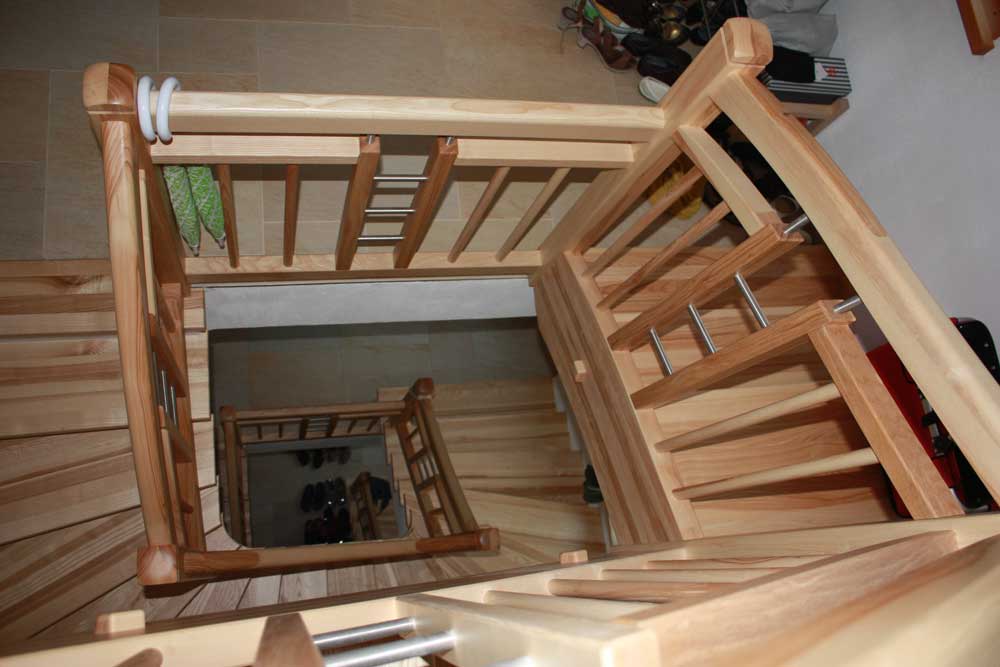 Tischlerei-Treppe-nach-Maß-14